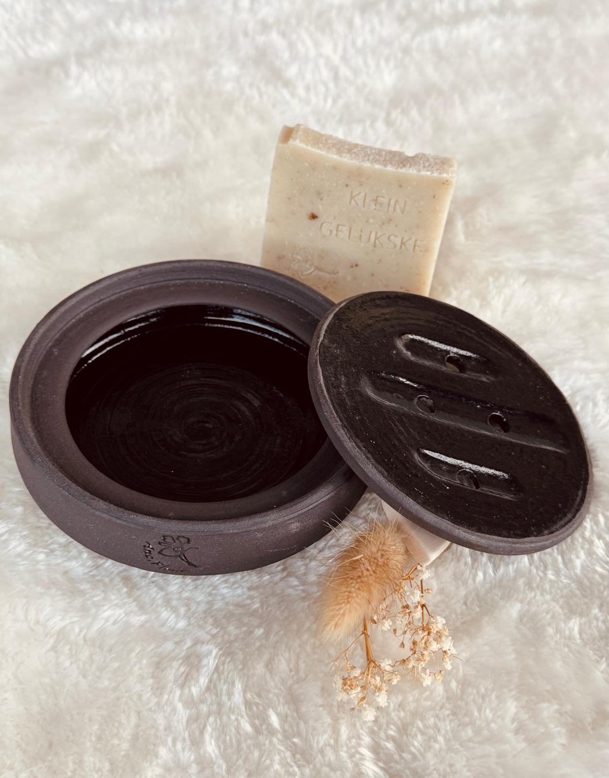 zeepdoosje black clay