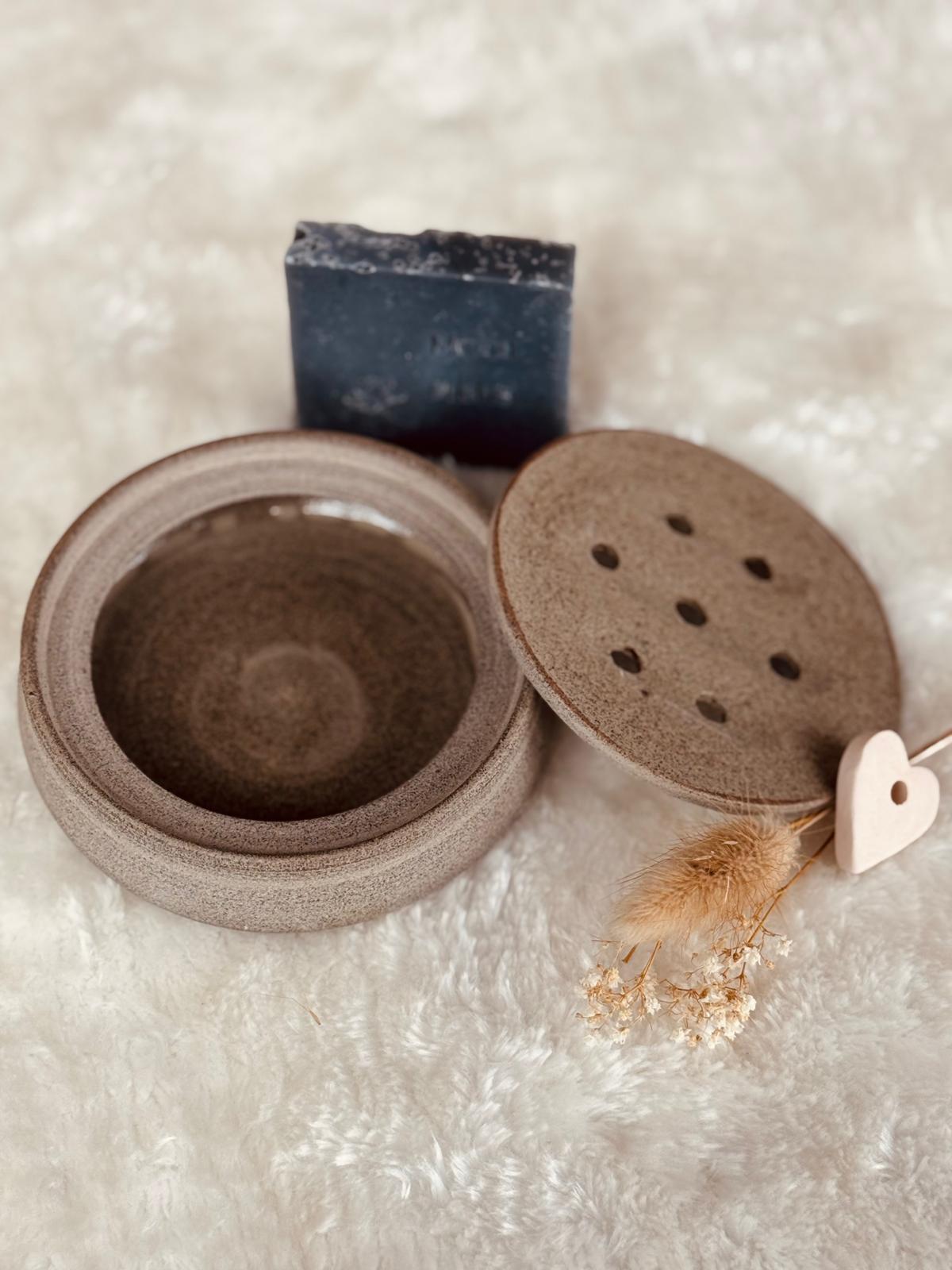 zeepdoosje grey clay