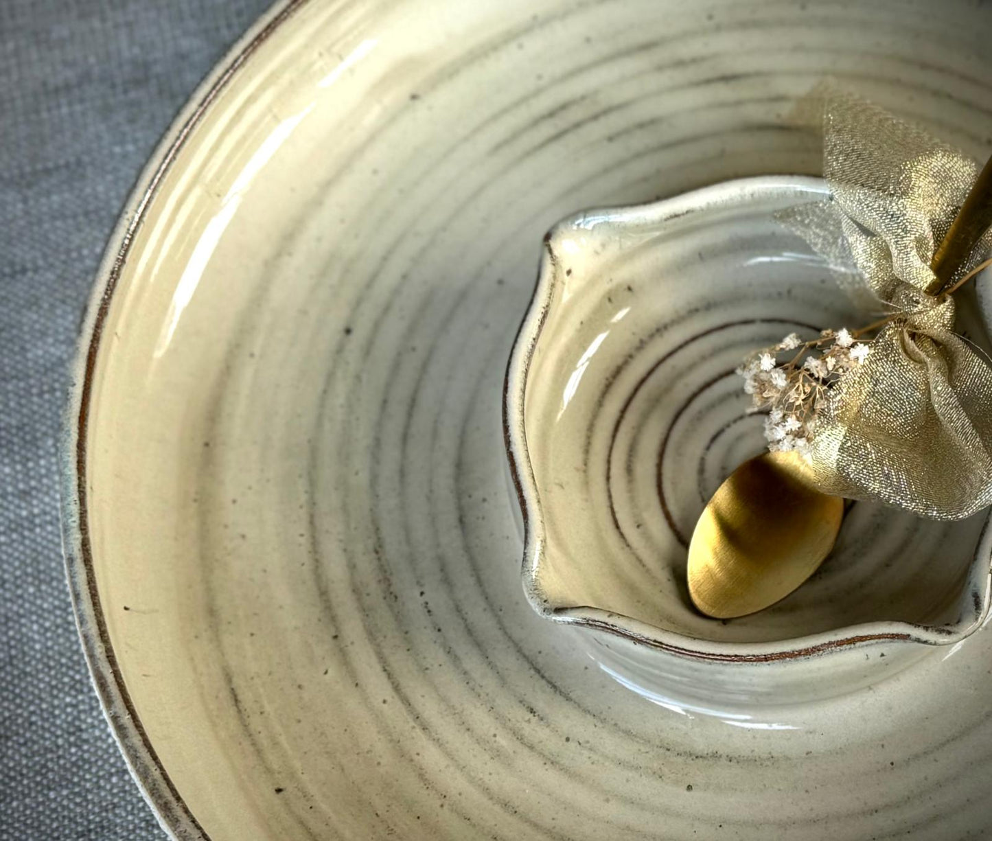 tapasschaal warm ecru