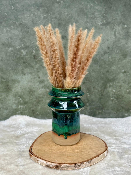 Hoge cilindervaas met strakke ribbels