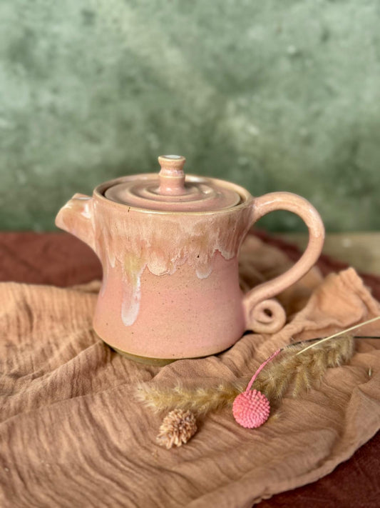 Theepot roze romantiek