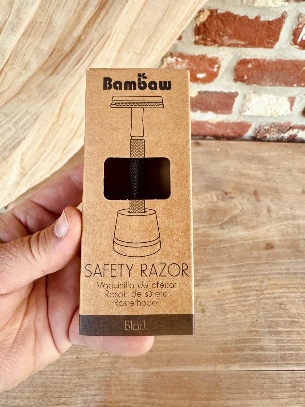 Scheermes met staandertje